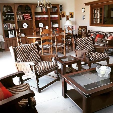 Fantastic Villa, A 5 Minute Drive From The Beach! Athènes Extérieur photo